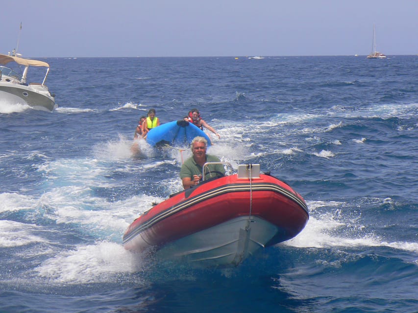 From Puerto Rico: Boat trip along the coast w/ Food & Drinks - Onboard service and the vibe that makes the day feel easy