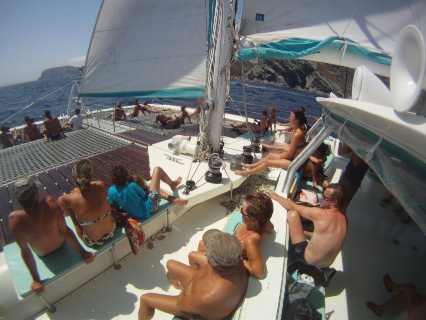 From Roses: Catamaran Cruise Cap Norfeu - Cadaqués - Roses to Cap Norfeu: a half-day that feels like a real break