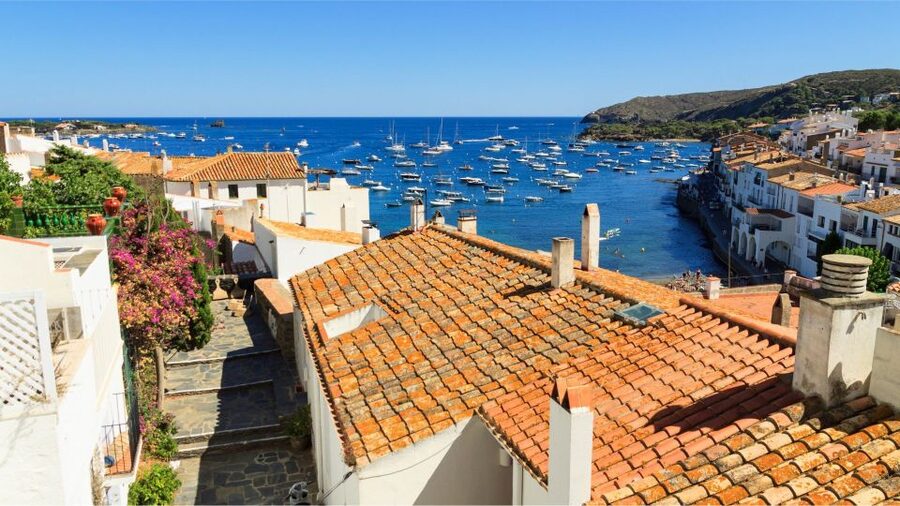 From Roses: Costa Brava Boat Tour to Cadaqués - Logistics that can make or break the day