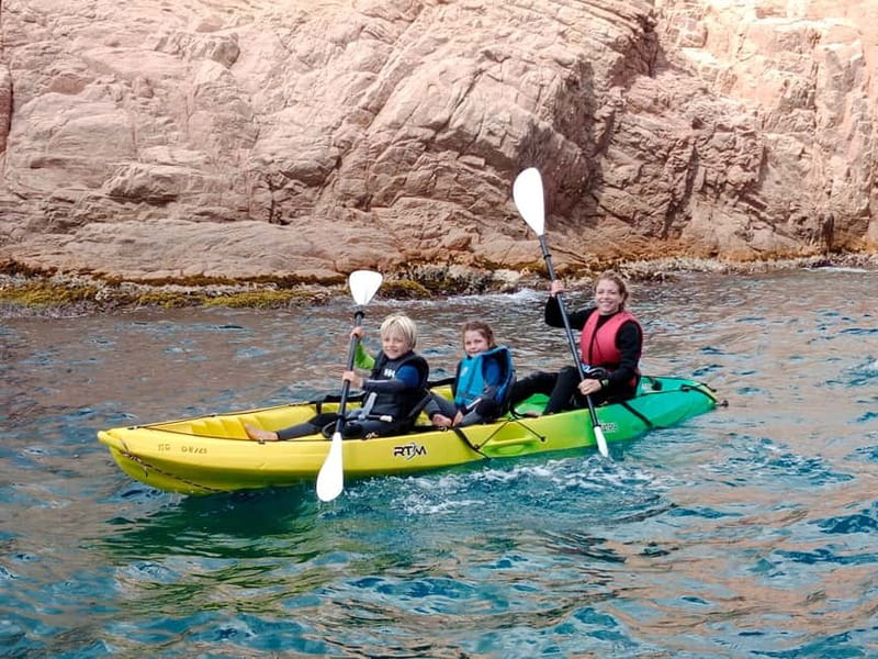 From Sant Feliu de Guíxols: Kayak and Snorkel in Costa Brava - What to Bring (So You Do Not Spend the Trip Rummaging)