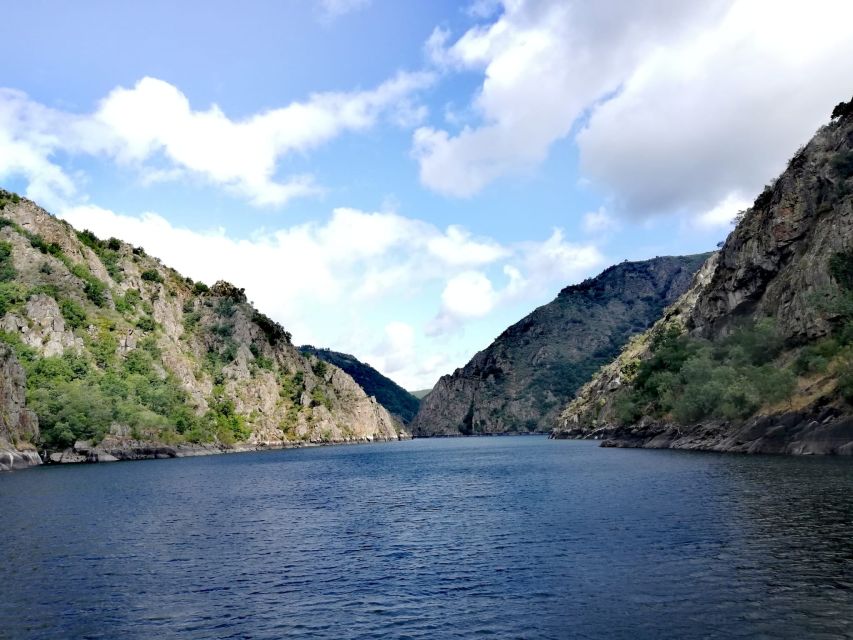From Santiago: Excursion to Ribeira Sacra and Ourense - The River Sil catamaran cruise and why it is the main event