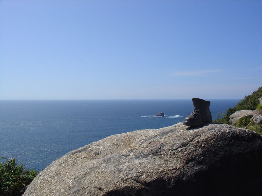 From Santiago: Finisterre, Muxia & Costa da Morte Excursion - Muxia Lighthouse and sanctuary: legends you can actually visit