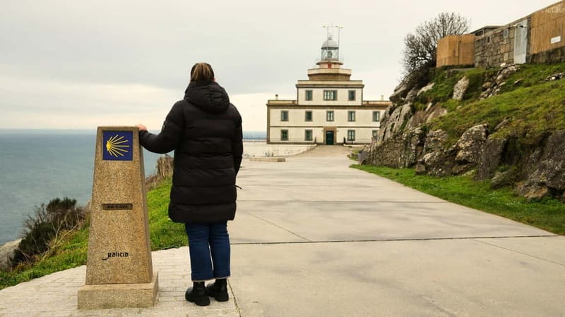 From Santiago: Finisterre, Muxia, Ézaro - 7 stops day tour - Finisterre and Fisterra: Cape views, lighthouse area time, and a real village break