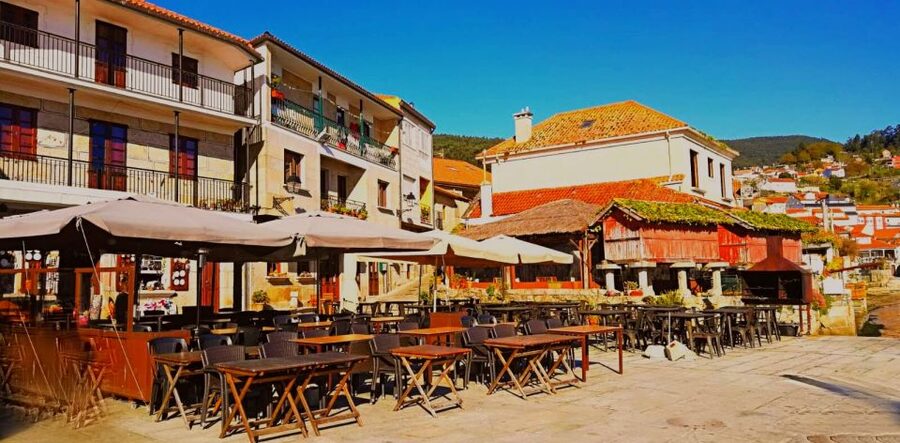 From Santiago: Rías Baixas Galicia Seafood & Wine Day Tour - Key highlights you’ll feel the most