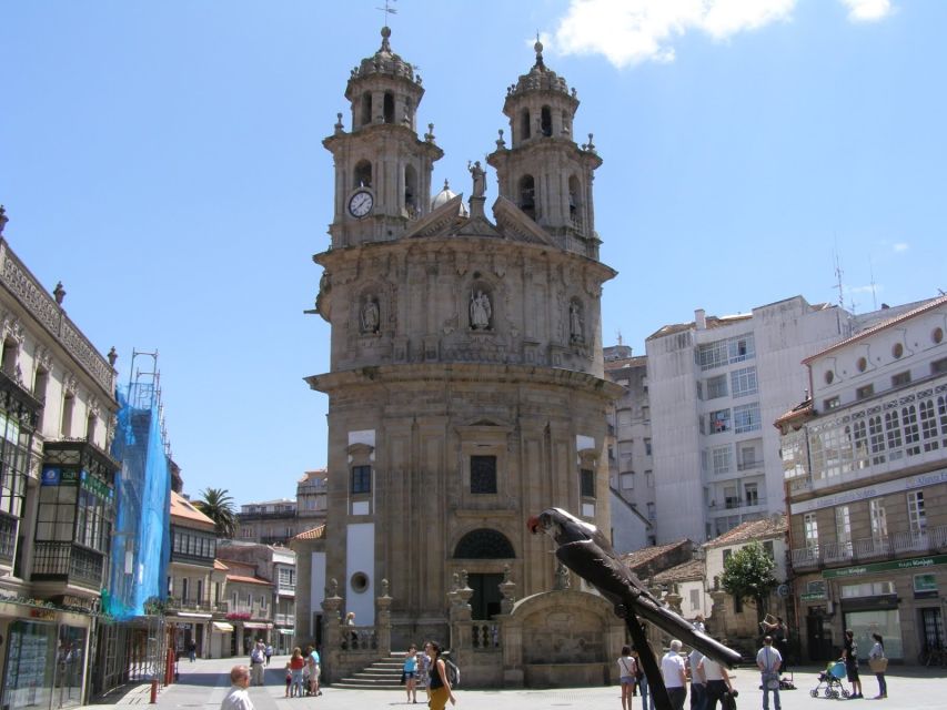 From Santiago: Tour to Rias Baixas with Boat Trip and Winery - Pace, timing, and what to pack for comfort
