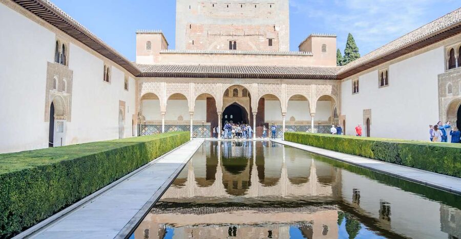 From Seville: Granada Day Trip Alhambra and Albaycin - Seville to Granada: early pickup, rest stops, and what to expect on the coach