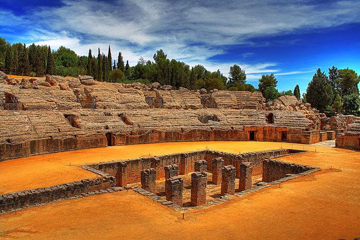 From Seville: Italica Roman City Tour - Mosaics, Traianeum, Statues, and the Roman City You Actually Lived In
