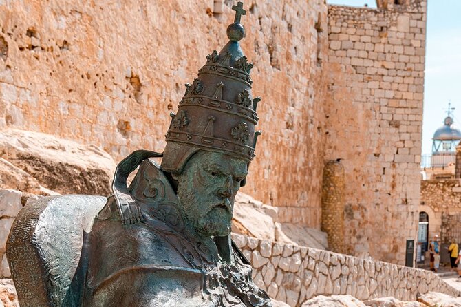 From Valencia: Day Tour in Peniscola, Game of Thrones - Lunch Stop in Peñíscola: Plan on Paying, Then Enjoy the View