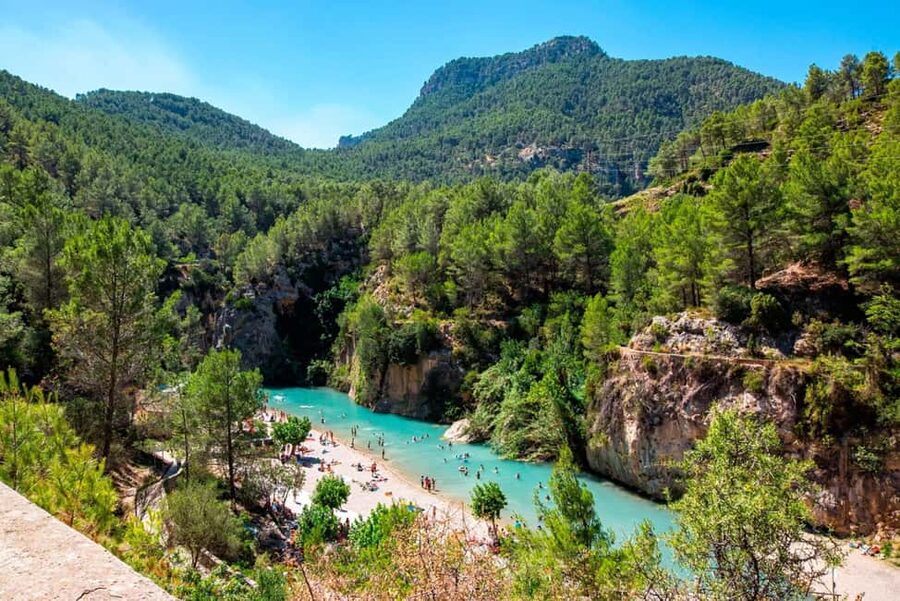 From Valencia: Montanejos Guided Hike with Natural Pools - Stop at the pools: Fuentes de los Baños and the 23°C magic