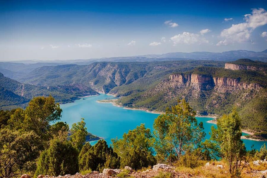 From Valencia: Montanejos Guided Hike with Natural Pools - El Chorro: the powerful jetstream you came for