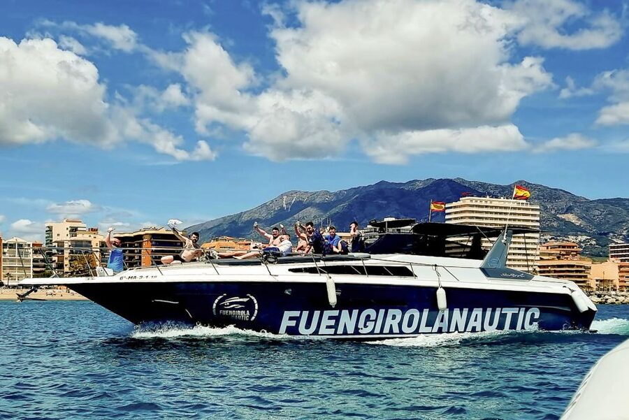 Fuengirola: Dolphin Watching by Yacht with Snacks and Drinks - Swim stop and onboard comfort: the part people remember most