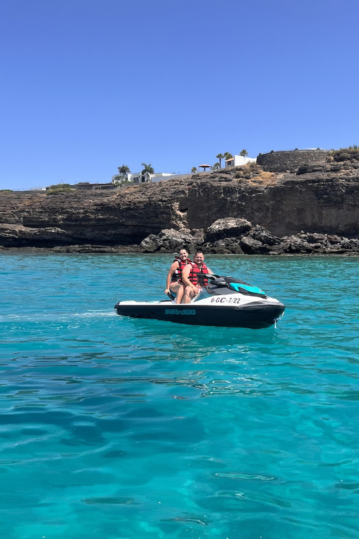 Fuerteventura : 30 minute JetSki Rental without licence - The vibe on the day: friendly staff and a safety-first attitude