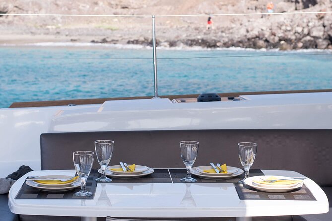 Fuerteventura: Small-Group Magic Deluxe Catamaran Cruise - Tips so you get the best day on the water