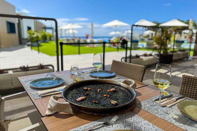 Full Day Ticket at Perchel Beach Club with Lunch - Price and value: what $91.34 per person is buying you