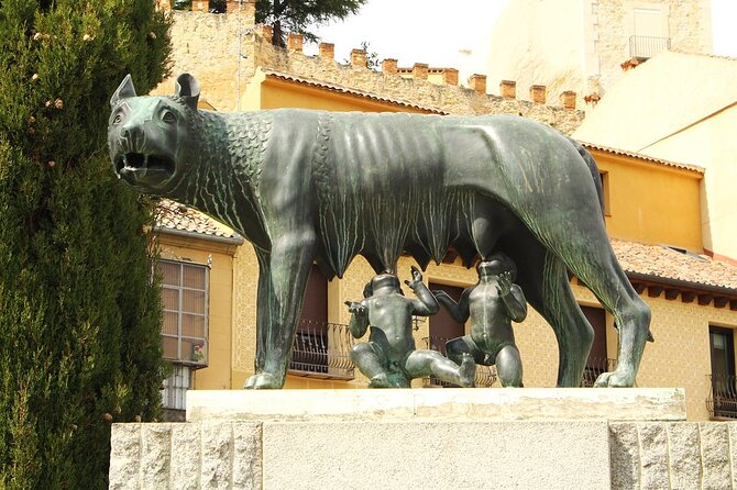 Full Day Tour to Avila & Segovia from Madrid - Bus Comfort, Group Size, and the Pickpocket Reality