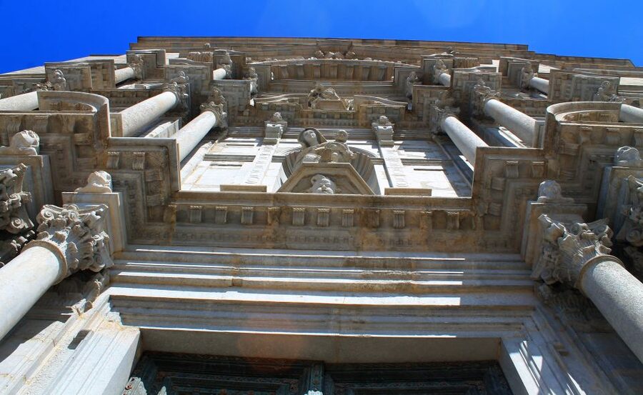 Girona: Small Group Walking Tour - The value: $35 for a guided city that you can actually understand