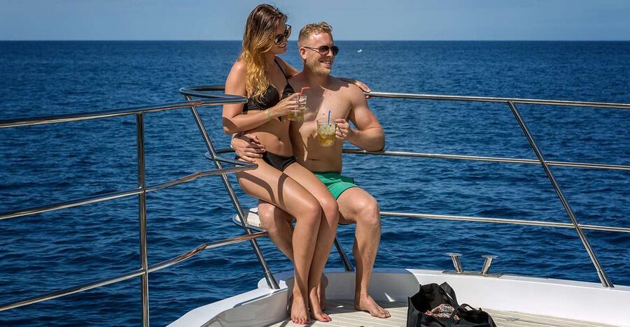 Gran Canaria: Afternoon Catamaran Cruise with Food & Drink - Unlimited Drinks and the On-Board Meal, What Comes With You