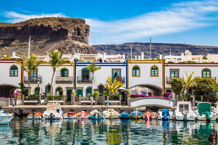 Gran Canaria: Full-Day Island Sightseeing Coach Tour - Los Azulejos de Veneguera: Rainbow Rocks, Ten Minutes, One Best Angle
