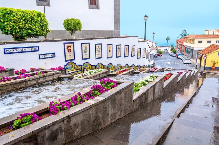 Gran Canaria: Full-Day VIP Tour by Bus - Valley of a Thousand Pine Trees: the drive between the big moments