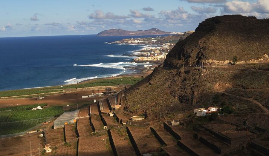 Gran Canaria: Grand Island Tour by Bus with Transfers - Puerto de Mogán, the Little Venice canals, plus a calm-water boat ride