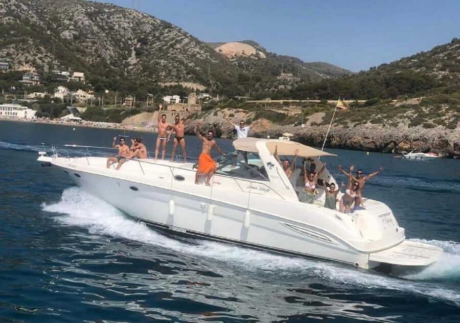 Gran Canaria: Shared yacht excursion with beverages, lunch and snorkeling - Mogán’s Perchel Cove: The Snorkeling Stop That Does the Work