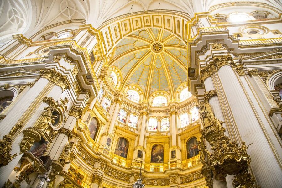 Granada: 3-Hour Cathedral and Royal Chapel Tour - Entering Encarnación Cathedral with the right set of eyes