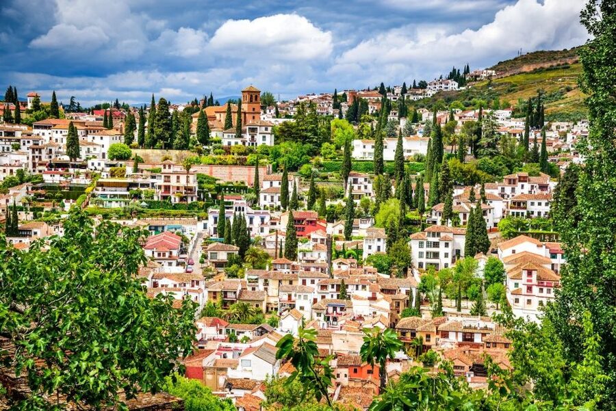 Granada: Albaicín and Sacromonte Walking Tour - Key things that make this tour worth it