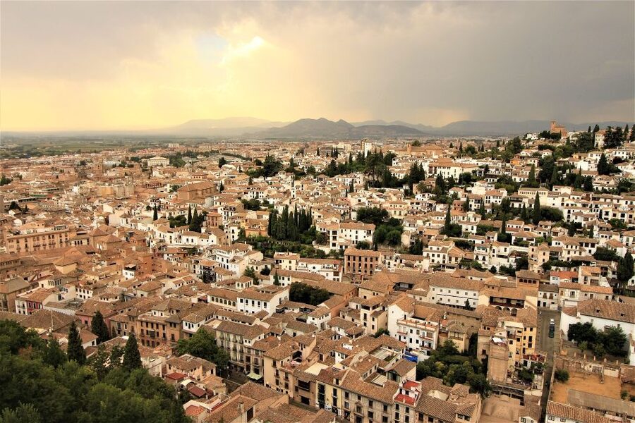 Granada: Albaicín, Sacromonte & Museum of Caves Walking Tour - Price and value: is $35 a fair deal?