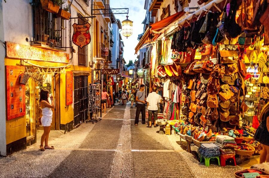 Granada: Albayzin and Sacromonte Walking Tour - From Plaza Nueva to the Moorish Story of Granada