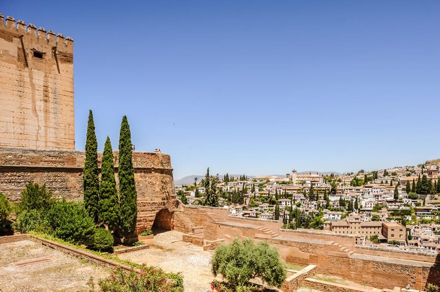 Granada: Alhambra and Nasrid Palaces Entry Ticket - Entering the Alhambra at your Access Pavilion start point