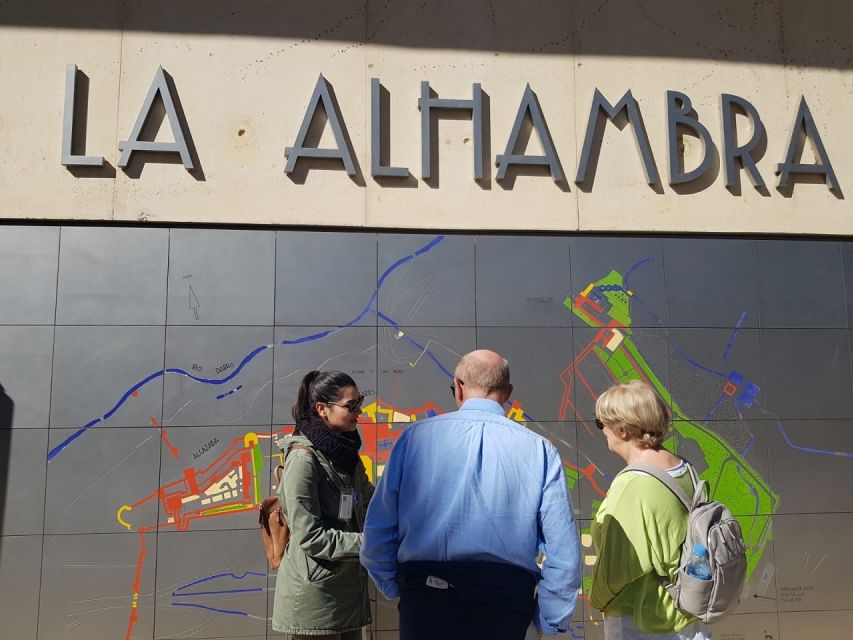 Granada: Alhambra and Nasrid Palaces Private Tour - Key highlights you should care about
