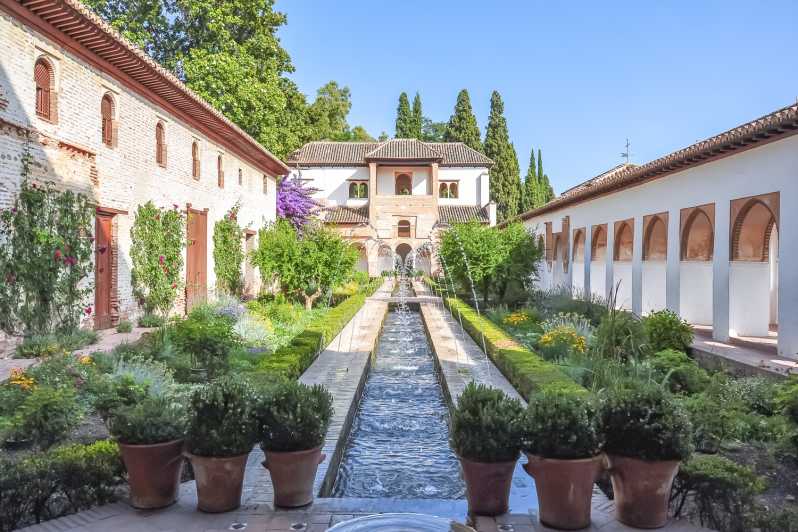 Granada: Alhambra Gardens and Generalife Ticket - Ticket Scope: What You Actually Get (And What You Skip)