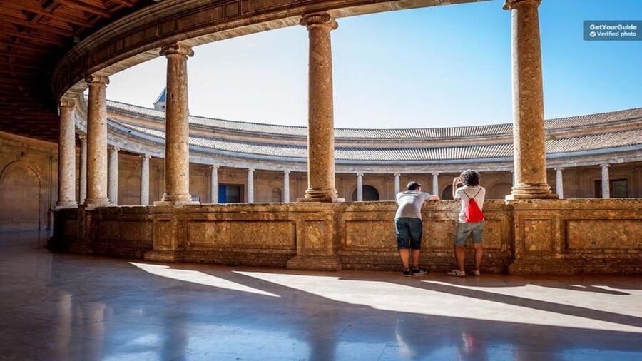 Granada: Alhambra Gardens and Generalife Ticket - Meeting Point and First Moves at the Access Pavilion