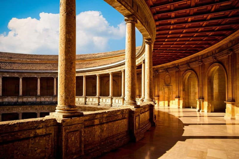 Granada: Alhambra, Generalife & Nasrid Palaces Guided Tour - Key things to know before you go