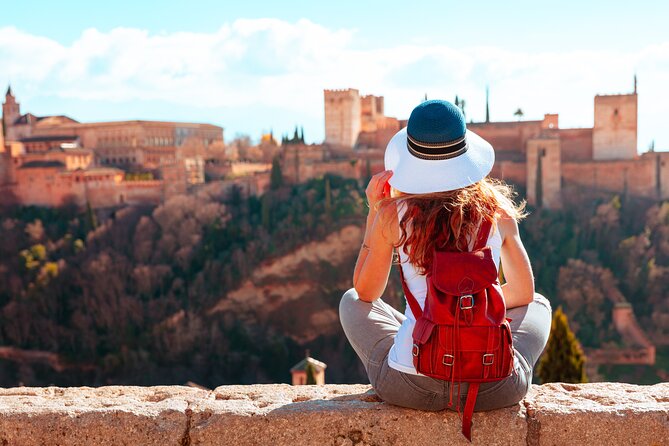 Granada: Alhambra Guided Tour including Nasrid Palaces - Torre de la Vela and the Alcazaba Fortress Views