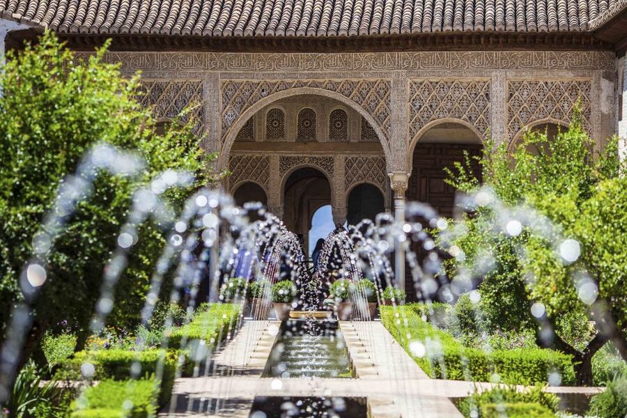 Granada: Alhambra, Nasrid Palaces, & Generalife Guided Tour - Alcazaba and the Alhambra Sections Your Ticket Includes
