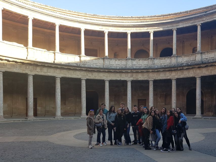 Granada: Alhambra, Nasrid Palaces, & Generalife Guided Tour - Guides Can Make or Break This Tour, and You’ll Likely Get Great Ones