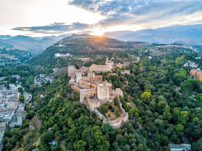 Granada: Alhambra & Nasrid Palaces Tour with Tickets - The Alcazaba start: fort walls, Torres Bermejas, and the best view stop