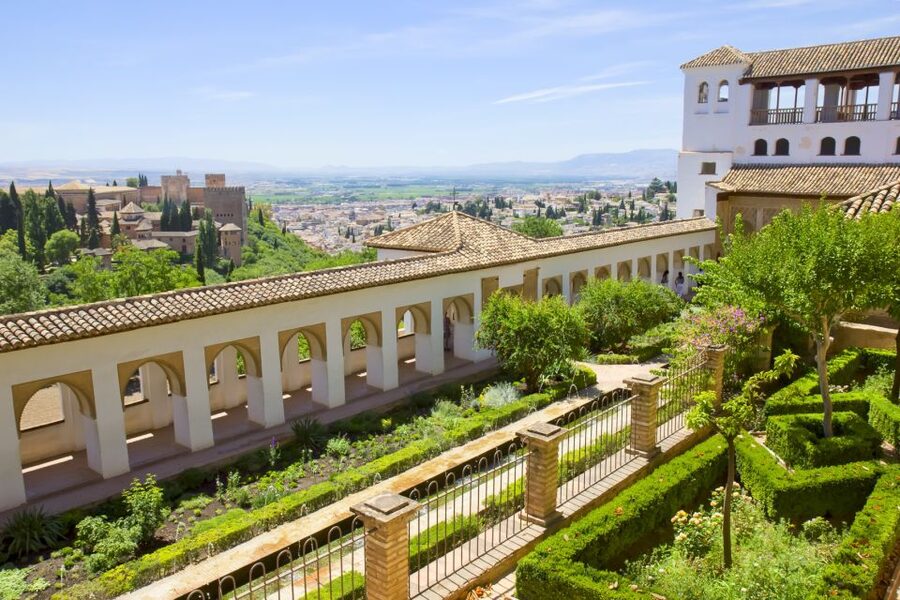 Granada: Alhambra Small Group Tour with Nasrid Palaces - Why This 3-Hour Alhambra Tour Really Works