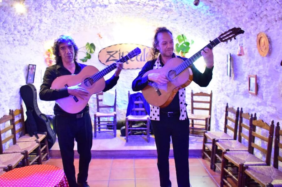 Granada: Live Flamenco Show - Seating, Sightlines, and the Cramped Reality Check