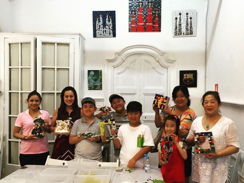 Guided Gaudí’s Trencadís Mosaic Workshop in Barcelona - Price and value: what $35 really buys you