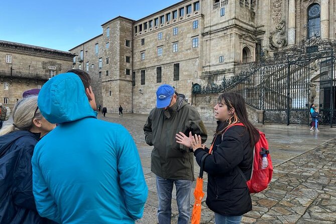 Guided Tour Historic Town in small group - Praza das Praterias: the Romanesque façade explanation you will keep using later