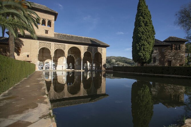 Guided Walking Tour of the Alhambra in Granada - Who This Tour Suits (and Who Should Rethink)