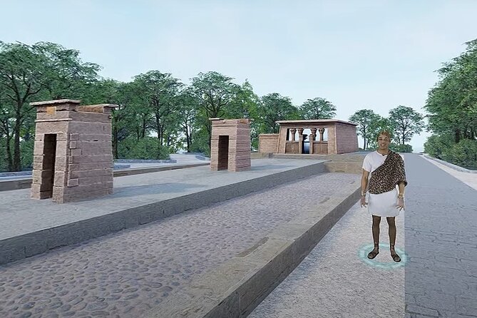 Historic Madrid Virtual Reality Experience with an Official Guide - Plaza de la Villa to Plaza Mayor: Medieval Madrid to the Golden Age Market