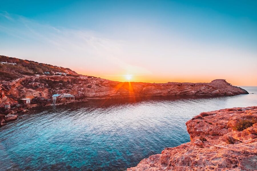 Ibiza: Midday or Sunset Sailing with Snacks and Open Bar - Swimming Platform Time: Warm, Turquoise Water and Real Activities