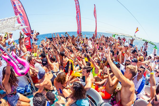 Ibiza Ocean Club Boat Party with 3 Hours Premium Drinks and DJ - Bora Bora Ibiza after-party and free club entry: the part to manage