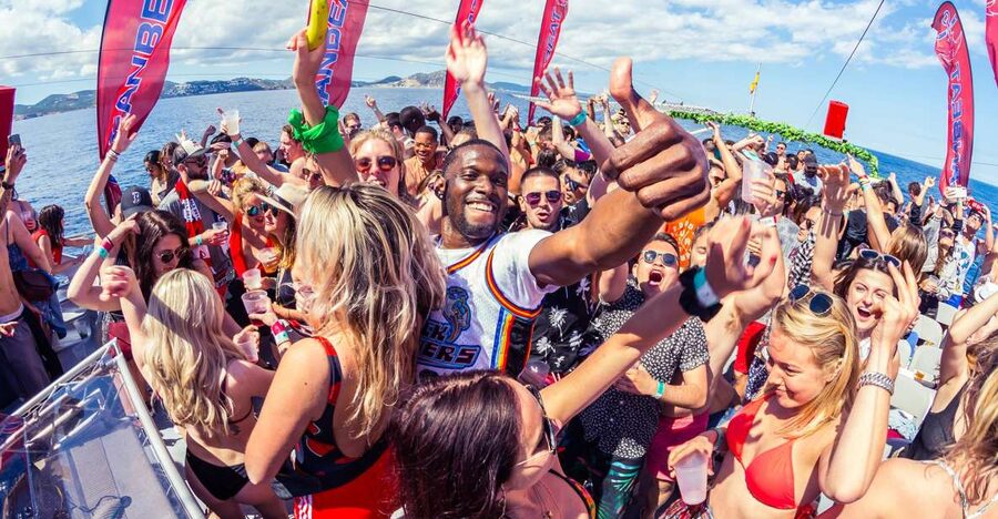 Ibiza: Ocean Club Boat Party with Premium Drinks, Food, & DJ - Drinks and Food: What You Get, What’s Extra, and How to Avoid Sticker Shock