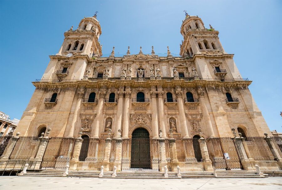 Jaén: 3-hour tour, Cathedral, Jewish Quarter and Arab Baths - Price and value: why $22 for 3 hours can feel fair