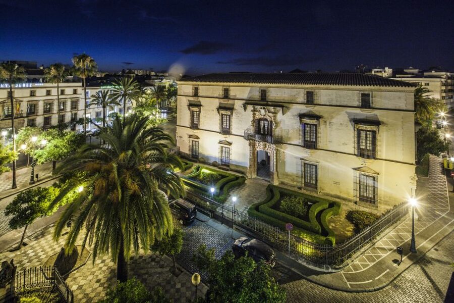 Jerez de la Frontera: Palacio Domecq Entrance Ticket - Audio guide realities: included, helpful, but not for everyone