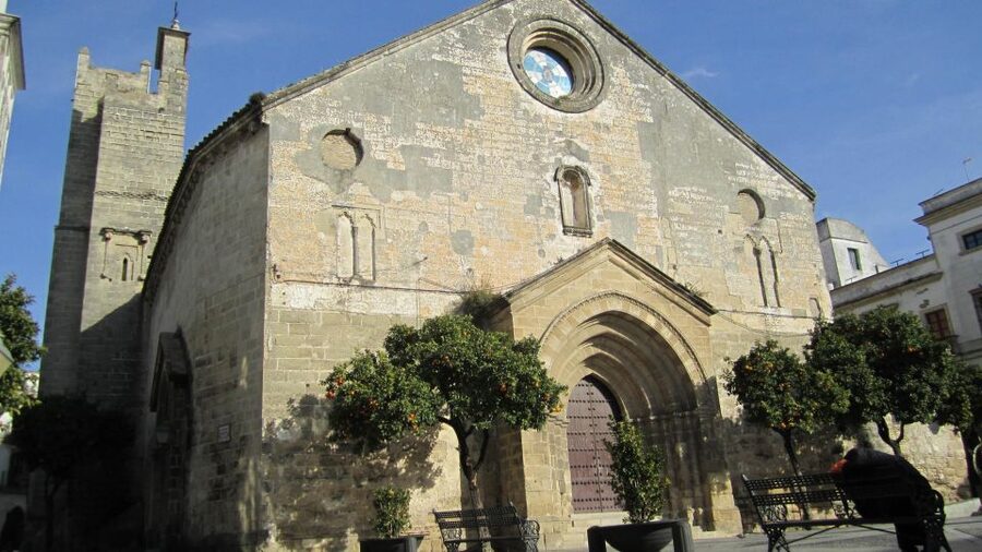 Jerez: Historic Center Guided Tour - Start at Plaza del Arenal, then walk into Jerez’s big story